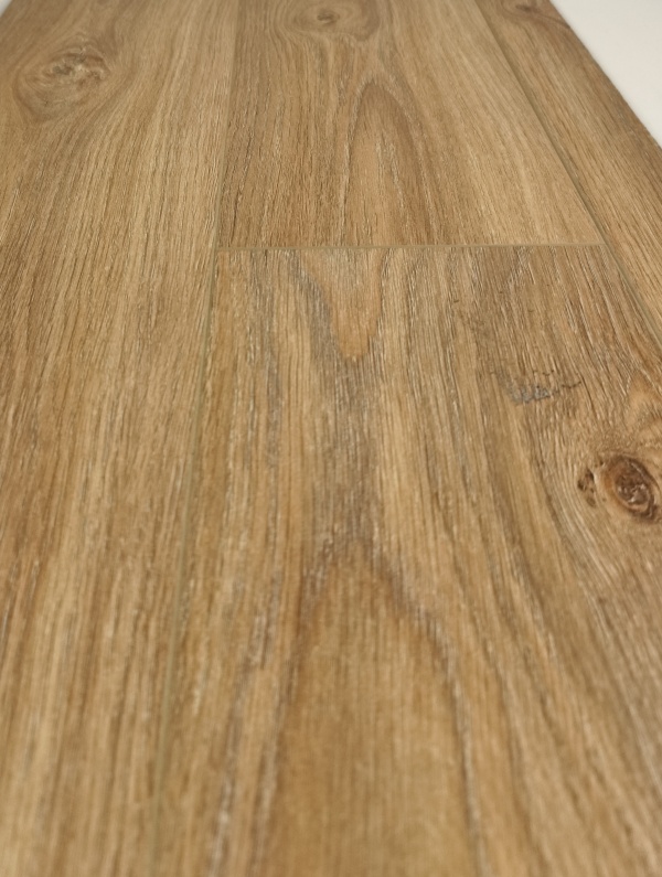 Ламинат Tarkett Taiga Первая Уральская Oak Gold