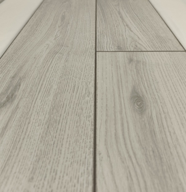 Ламинат Latat ELEGANTE Дуб Родос NL 	