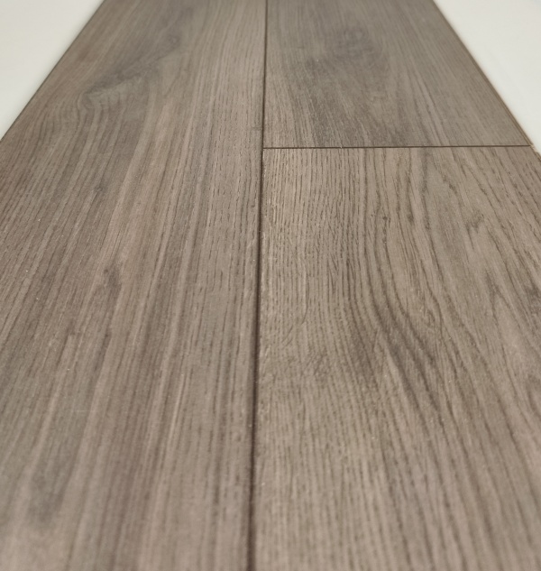 Ламинат Swiss Krono Maгистр D50617 Дуб Риммер